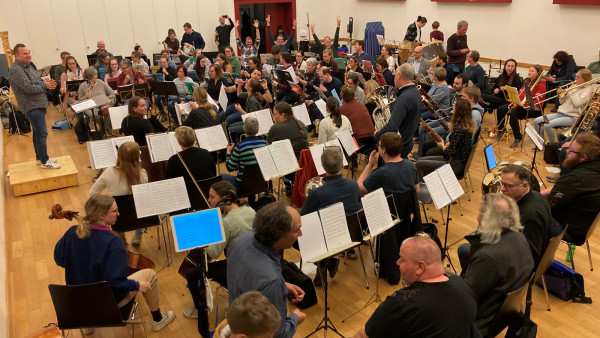 Probe mit dem Orchester ubaffu